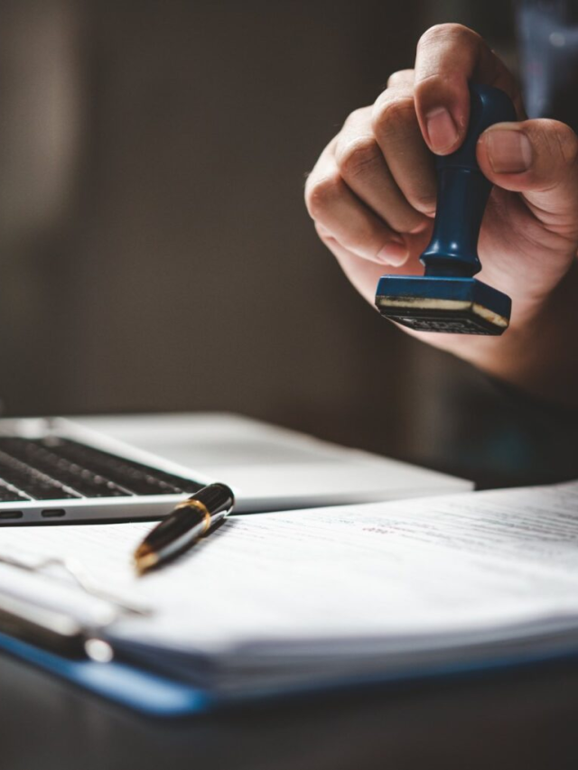 Quais são os documentos exigidos na venda e locação de imóveis